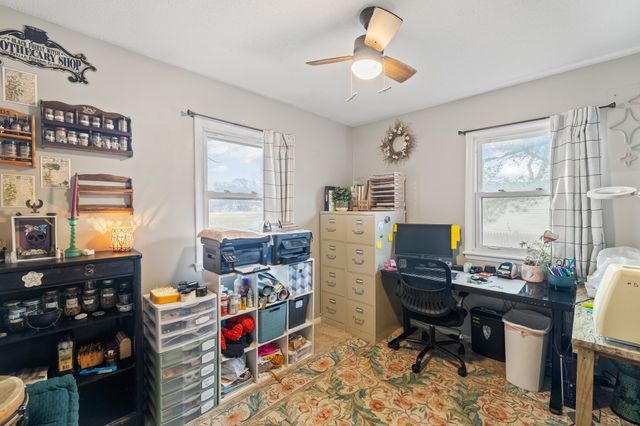 2503 E 24th Street, Des Moines, IA 50317