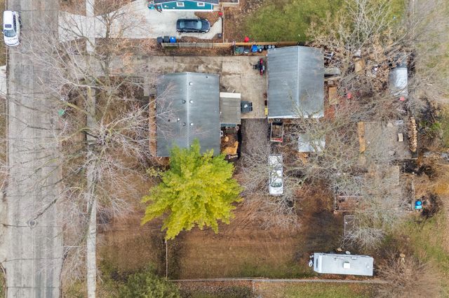 2503 E 24th Street, Des Moines, IA 50317