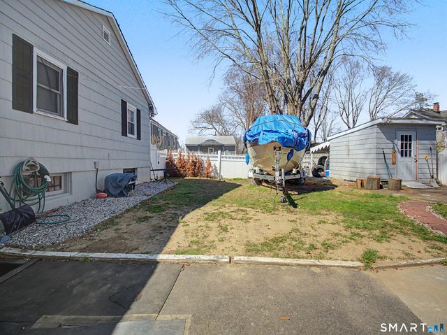 6 Windy Hill Road, Milford, CT 06460