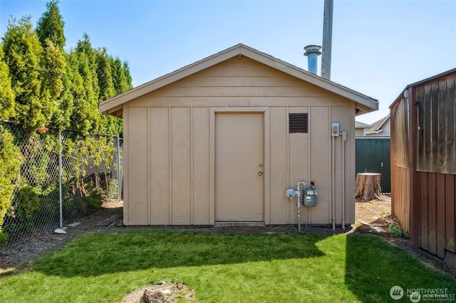 425 Rosewood Drive, Buckley, WA 98321