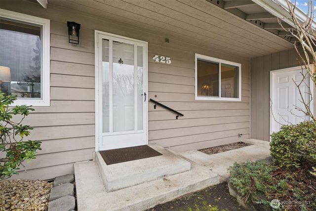 425 Rosewood Drive, Buckley, WA 98321