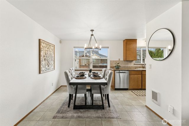 425 Rosewood Drive, Buckley, WA 98321