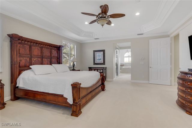 1859 Ivory Cane PT, Naples, FL 34119