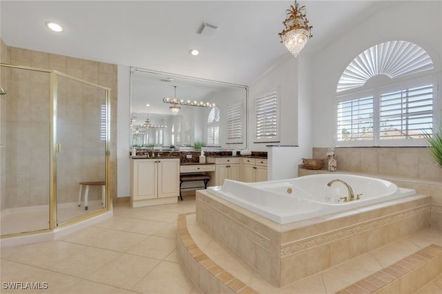 1859 Ivory Cane PT, Naples, FL 34119