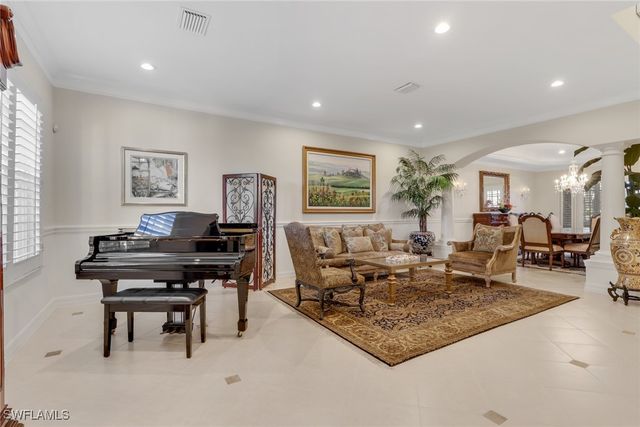 1859 Ivory Cane PT, Naples, FL 34119