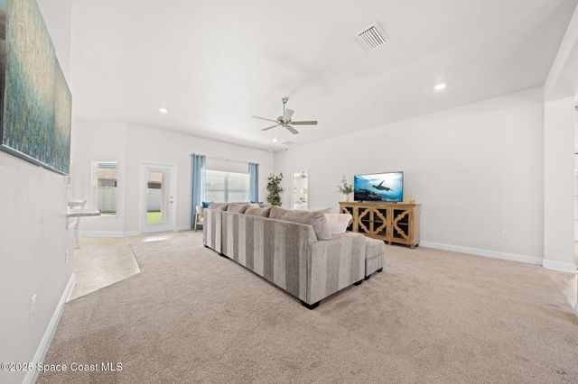 248 Tucson Road SW, Palm Bay, FL 32908