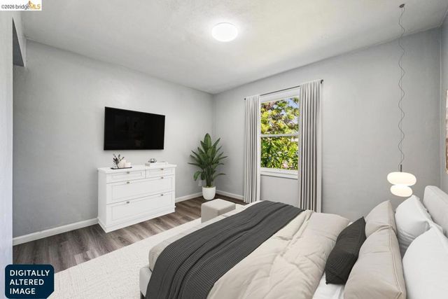 18 W Bissell Ave 204, Richmond, CA 94801