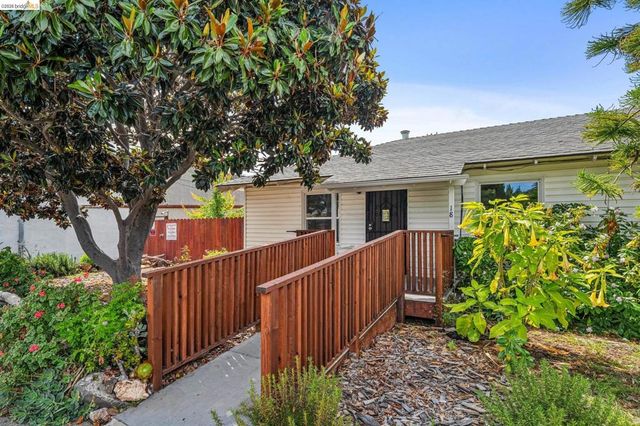18 W Bissell Ave 204, Richmond, CA 94801