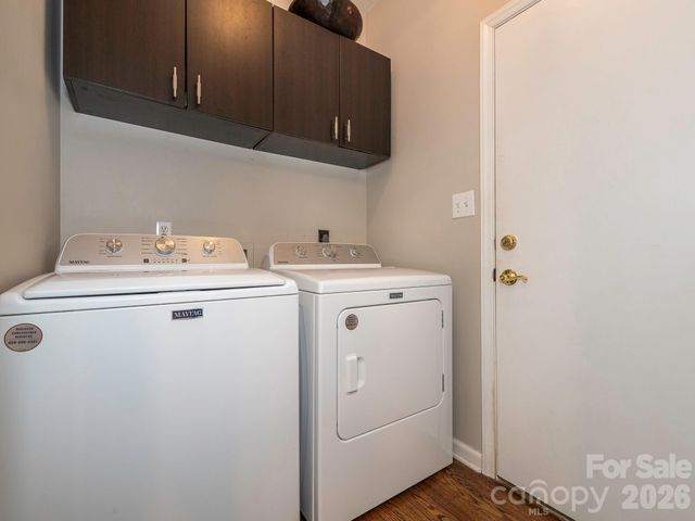 6211 Oxwynn Lane, Charlotte, NC 28270