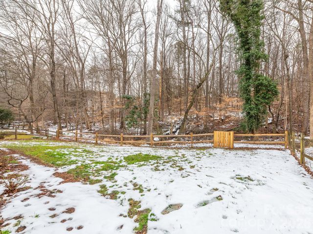 6211 Oxwynn Lane, Charlotte, NC 28270