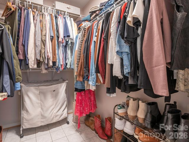 6211 Oxwynn Lane, Charlotte, NC 28270