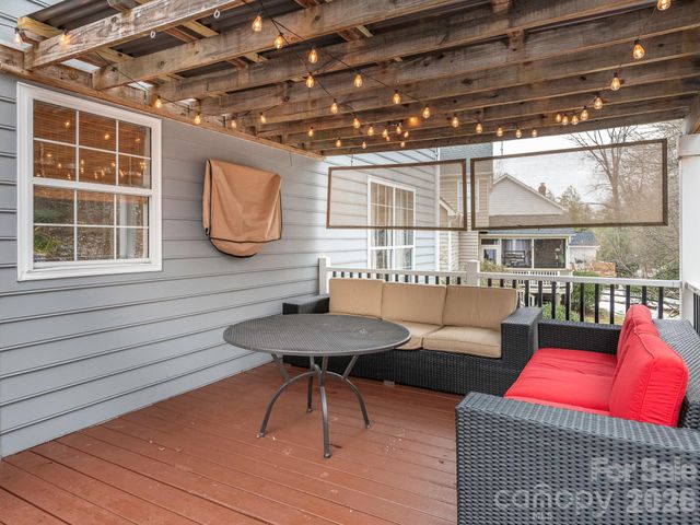 6211 Oxwynn Lane, Charlotte, NC 28270