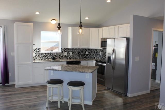 202 First St, Silver Cliff, CO 81252