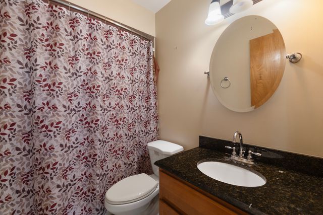 131 Tecumseh Drive, Bolingbrook, IL 60490