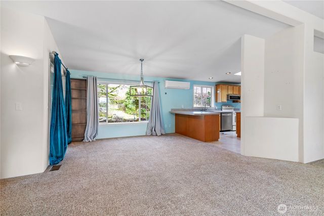 210 Corcoran, Kalama, WA 98625