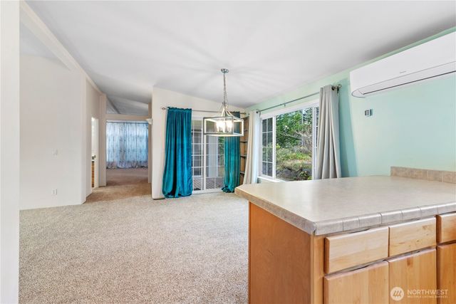 210 Corcoran, Kalama, WA 98625