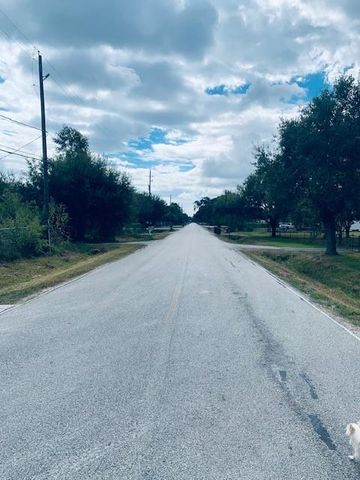 9018 Blueberry Lane, Houston, TX 77049