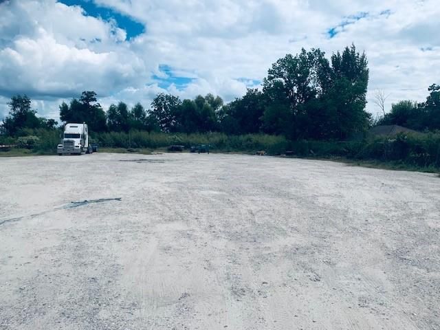 9018 Blueberry Lane, Houston, TX 77049