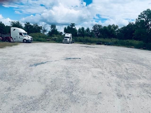 9018 Blueberry Lane, Houston, TX 77049