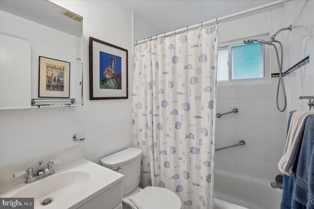 11101 ORLEANS WAY, Kensington, MD 20895
