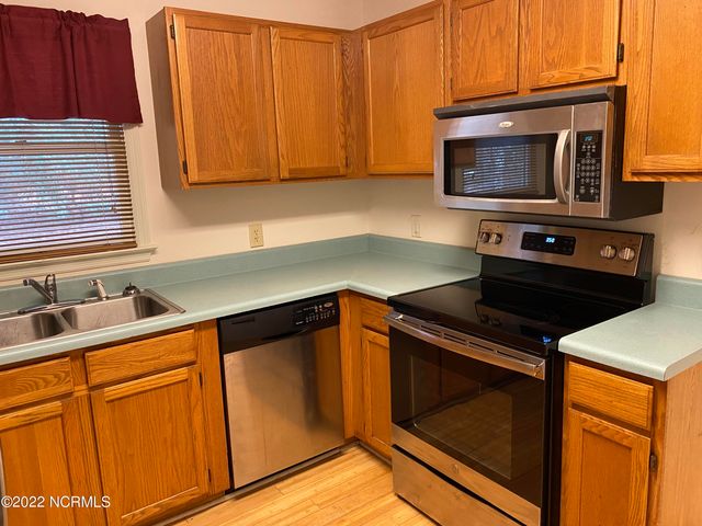 60 Vernon Lane, Pinehurst, NC 28374