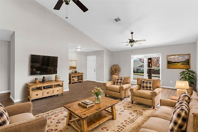 5801 Winell Drive, Garland, TX 75043