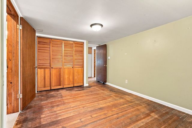 241 Warren Wright Rd, Belchertown, MA 01007