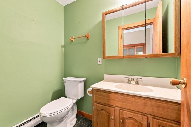 241 Warren Wright Rd, Belchertown, MA 01007