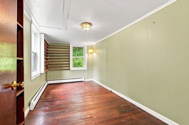 241 Warren Wright Rd, Belchertown, MA 01007