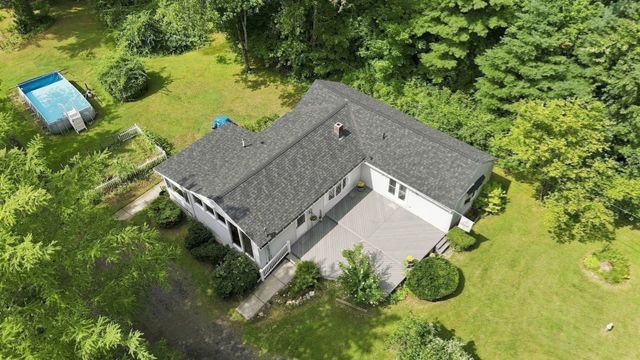 241 Warren Wright Rd, Belchertown, MA 01007
