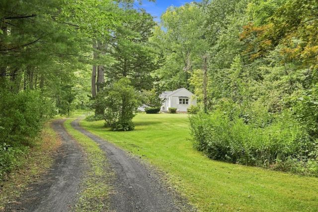 241 Warren Wright Rd, Belchertown, MA 01007