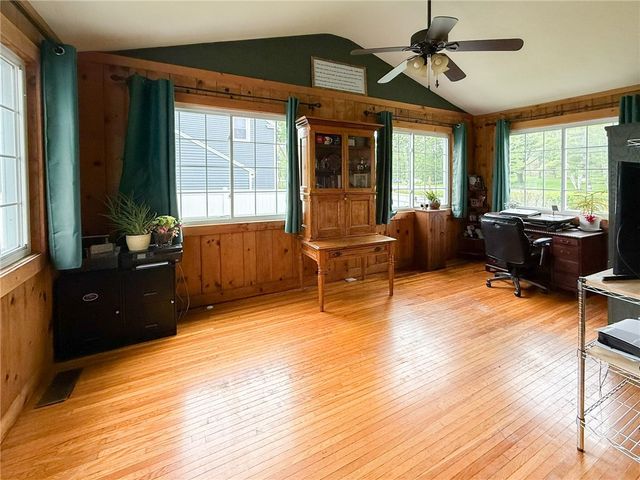 1240 Canandaigua Road, Palmyra, NY 14522