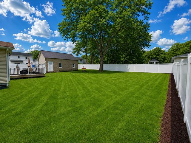1240 Canandaigua Road, Palmyra, NY 14522