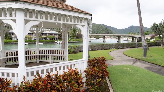 520 Lunalilo Home Road 7107, Honolulu, HI 96825