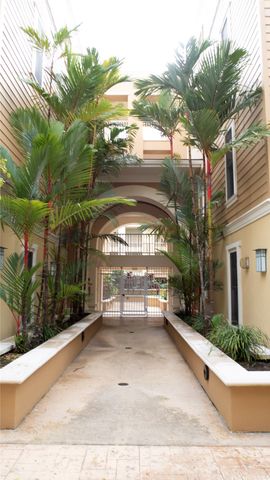 520 Lunalilo Home Road 7107, Honolulu, HI 96825