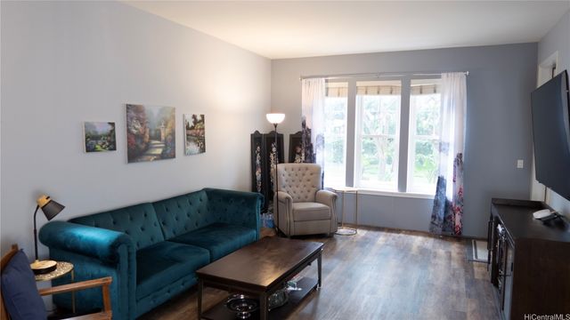 520 Lunalilo Home Road 7107, Honolulu, HI 96825