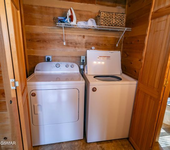 3059 Perry Circle Lane, Sevierville, TN 37862