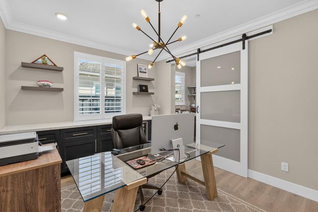 8153 Seahorse Way, Elk Grove, CA 95757