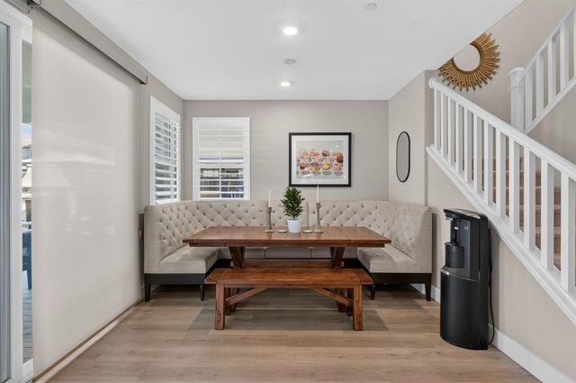 8153 Seahorse Way, Elk Grove, CA 95757