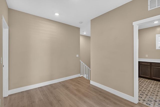 8153 Seahorse Way, Elk Grove, CA 95757