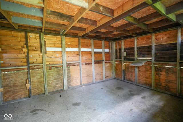 1335 N Harbison Avenue, Indianapolis, IN 46219