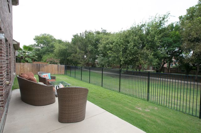 11921 Kingsville Drive, Frisco, TX 75035