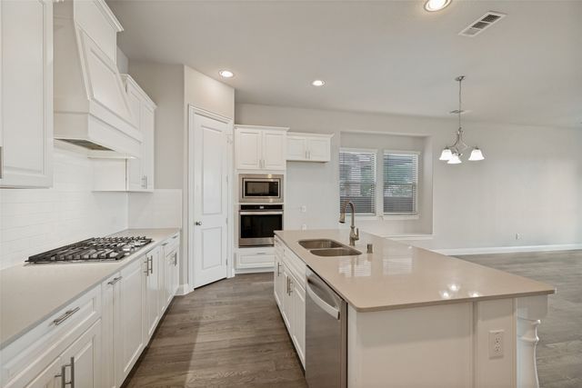 2723 Village Creek Street, Celina, TX 75078