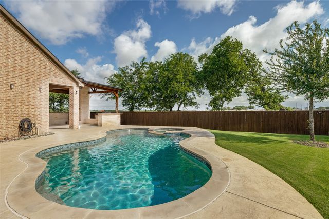 2723 Village Creek Street, Celina, TX 75078