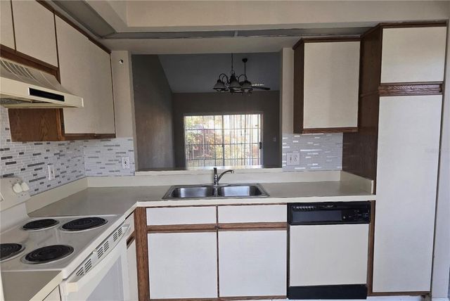 1223 LUCAYA CIRCLE, Orlando, FL 32824