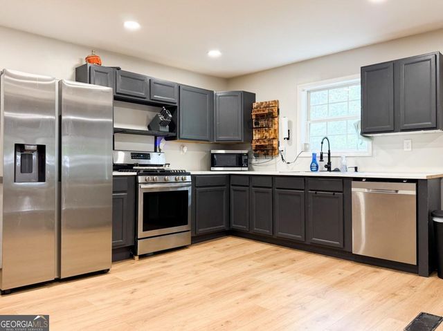 7072 Cantrell Road, Douglasville, GA 30135