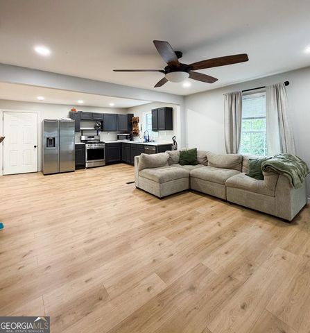 7072 Cantrell Road, Douglasville, GA 30135