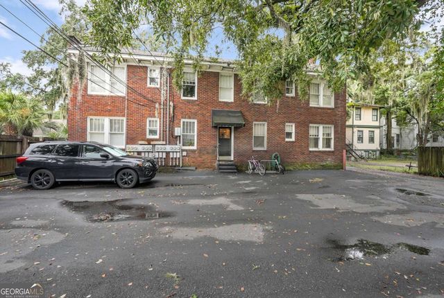 17 E 37Th Street 12, Savannah, GA 31401