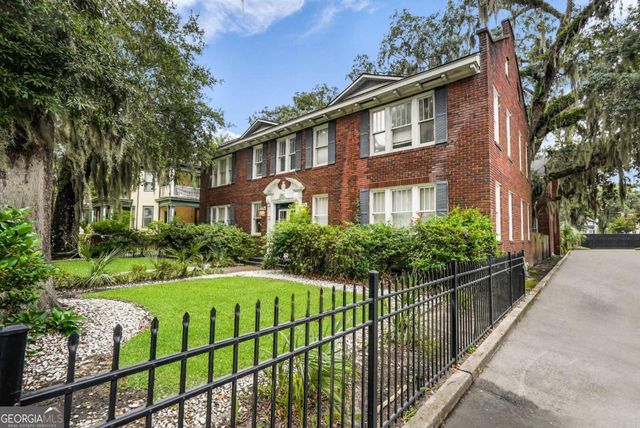 17 E 37Th Street 12, Savannah, GA 31401