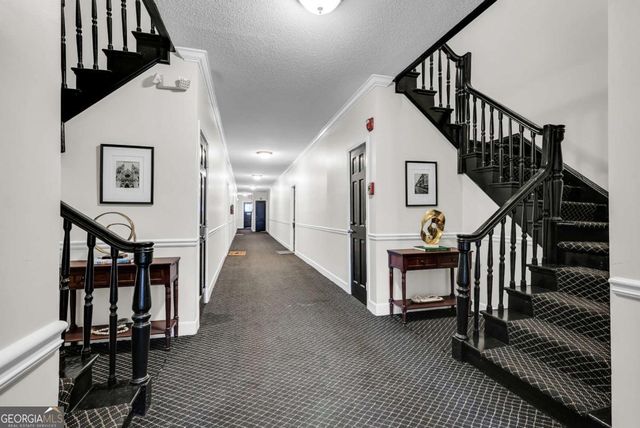 17 E 37Th Street 12, Savannah, GA 31401